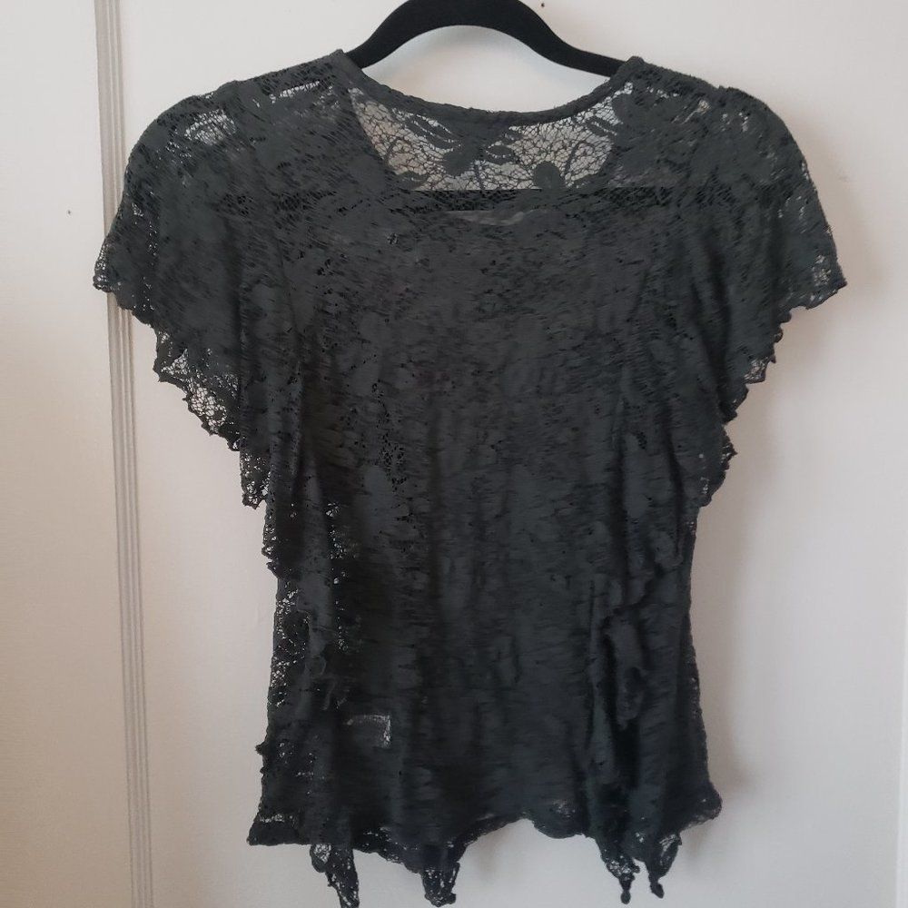 Aeropostale gray lace top